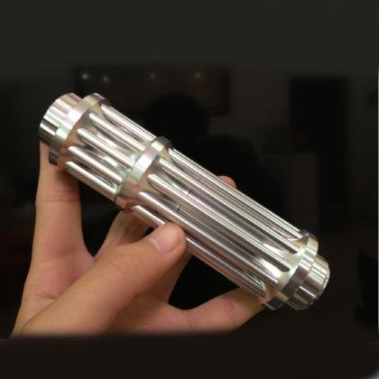 超目玉 超高出力30000mwブルーレーザーポインター激安 建築用 強力最安値447nm 鳥害対策 焦点調整可能 タバコに簡単に火をつける レーザーポインター構造 防水防塵 ガトリングレーザーポインター